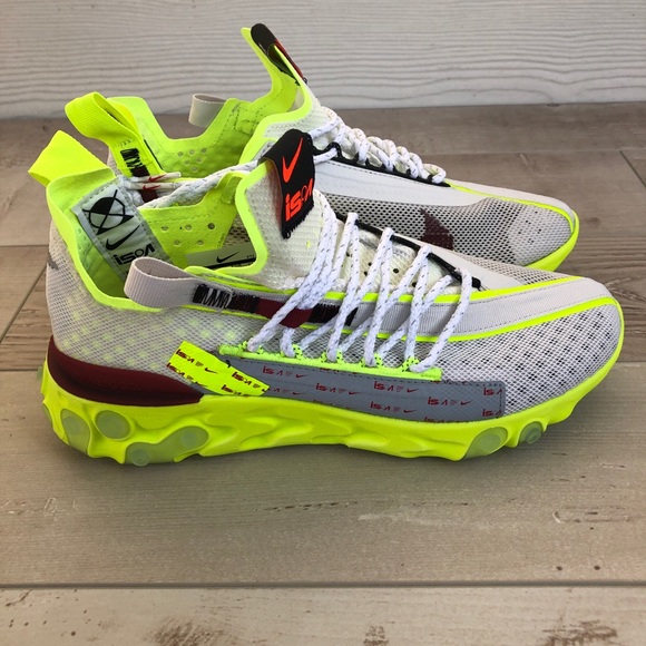 nike react runner ispa platinum tint volt glow team red